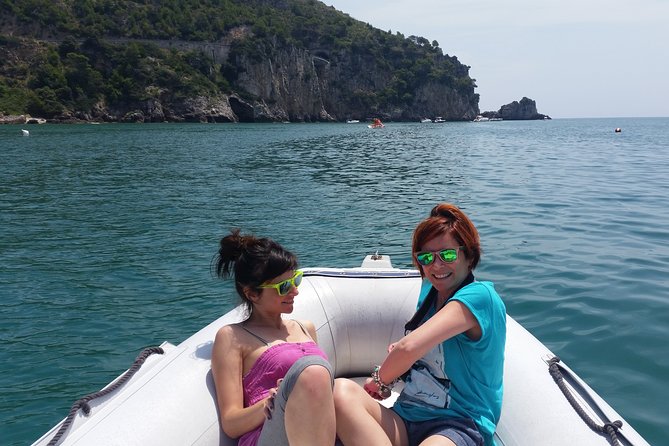 Rubber Dinghy to Rent Joker Boat Coaster 470 40CV (Without License) - Inclusions and Equipment