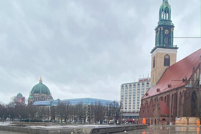 Rude Bastards Tour of Medieval Berlin - Meeting Point Details