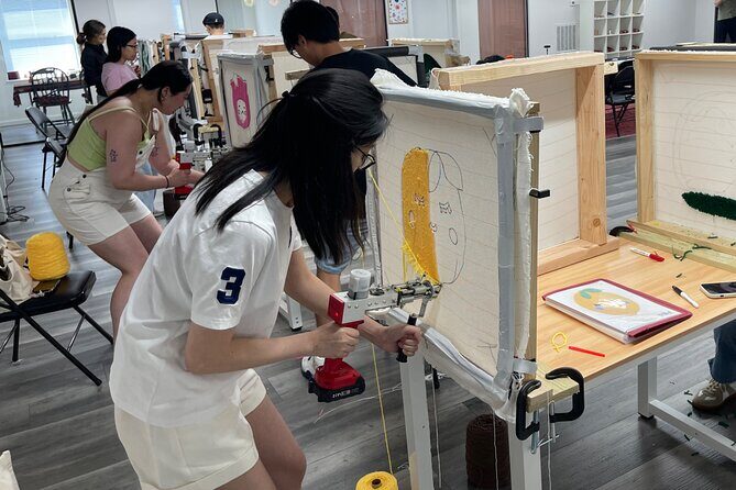 Rug Tufting Workshop in Philadelphia with Turkish Tea - The Details of the Rug Tufting Workshop in Philadelphia