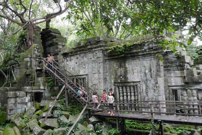 Ruins Temples of Beng Mealea Cycling Tour - Meeting and Pickup