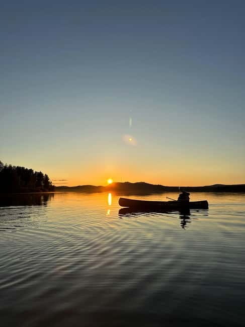 Ruka : Summer evening canoeing on the lake Rukajärvi - What Is the Ruka Summer Evening Canoeing Tour?