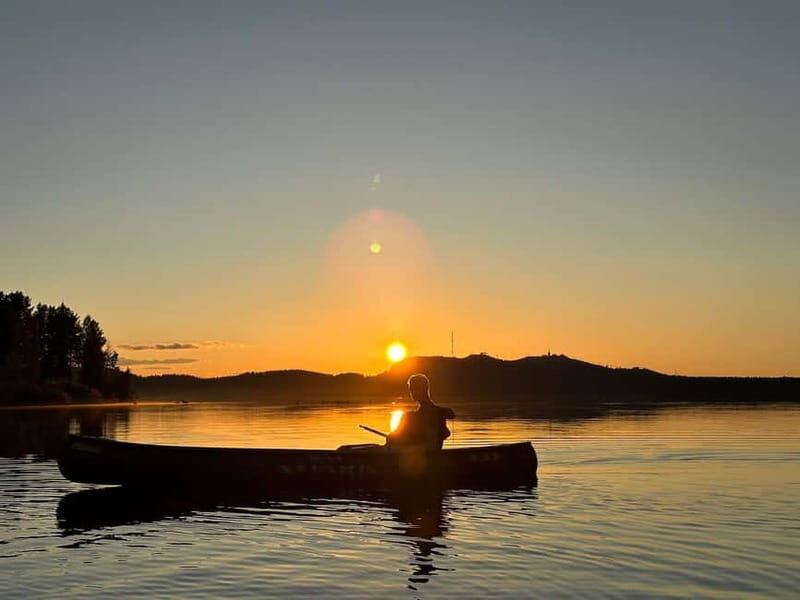 Ruka : Summer evening canoeing on the lake Rukajärvi - FAQs