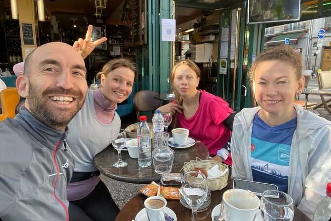 Run & See 10 Secrets in Paris at Dawn - Running in the Historical Marais District