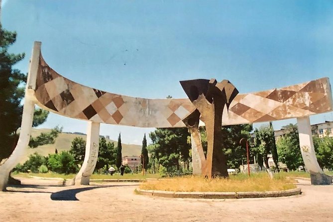 Rustavi Back in a USSR + Wine Tasting + Off-Road to David Gareji& Natlismtsemeli - Discovering Natlismtsemeli