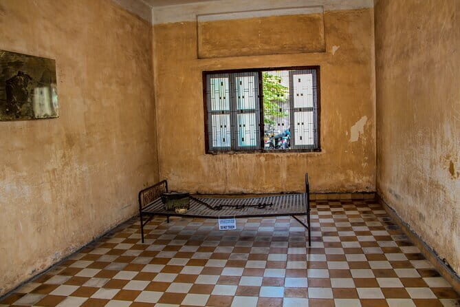 S-21 Prison and Killing Fields - FAQ