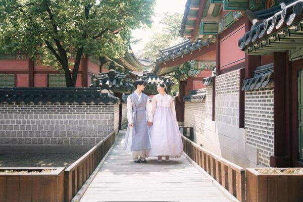 S.Korea GyeongbokgungPalace: Professional Hanbok Photography - Questions You May Have