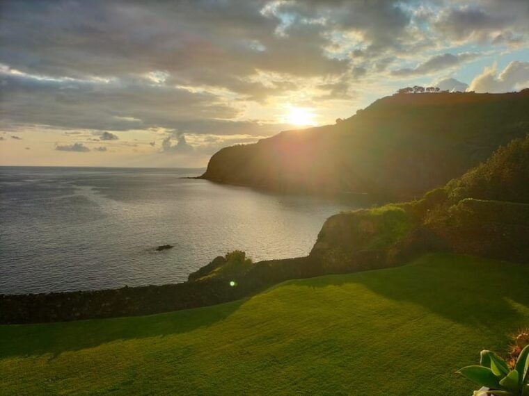 S. Miguel: Mermaid Experience in Azores - Practical Details and Value