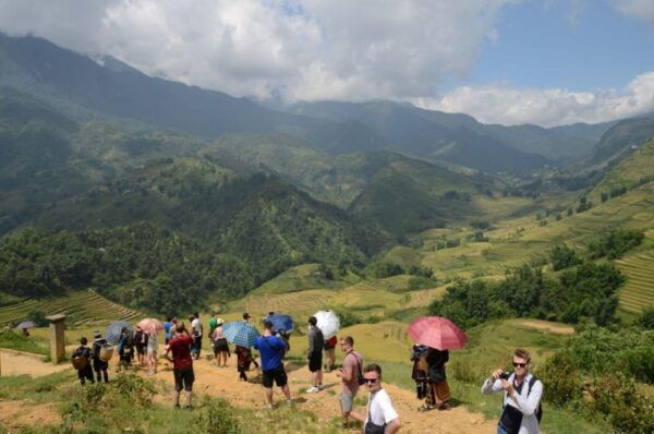 Sa Pa: Muong Hoa Valley Trek and Local Ethnic Villages Tour - Booking and Cancellation Policy