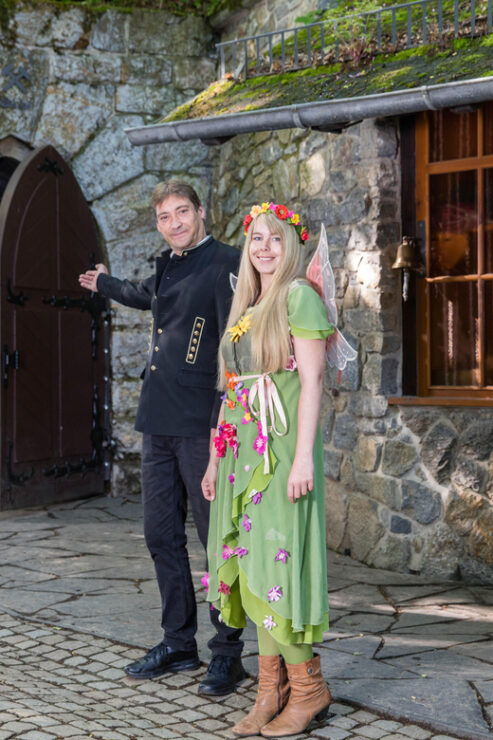 Saalfeld: Fairy Grottoes Guided Tour - Key Points
