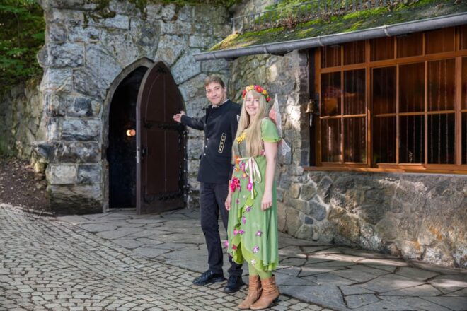 Saalfeld: Fairy Grottoes Guided Tour - Frequently Asked Questions
