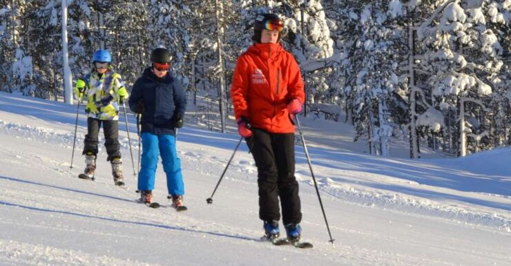 Saariselkä: Easy Ski Day Package - Booking Details