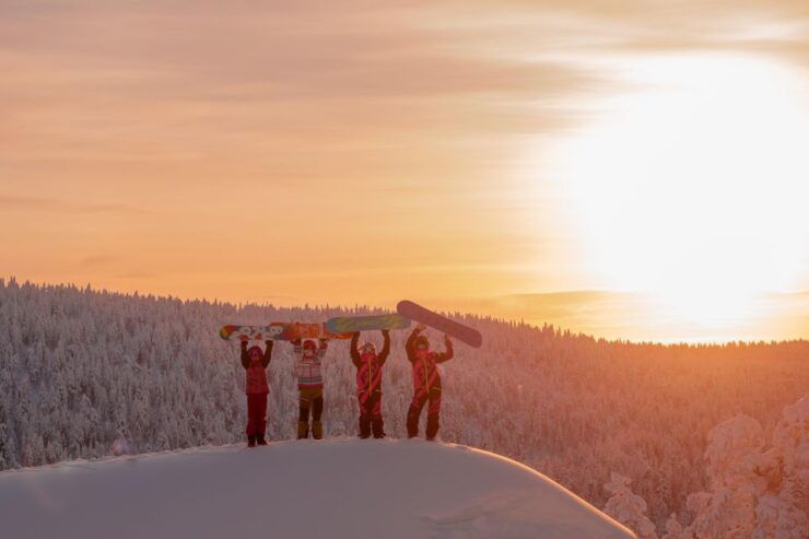 Saariselkä: Easy Snowboard Day Package - Snowboard Lesson Details