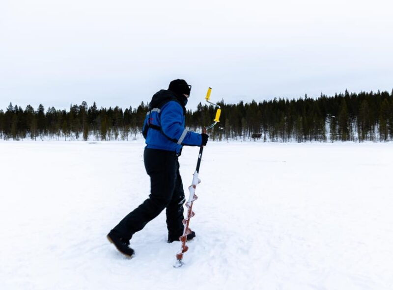 Saariselkä: Ice Fishing Safari by Snowmobile - Good To Know