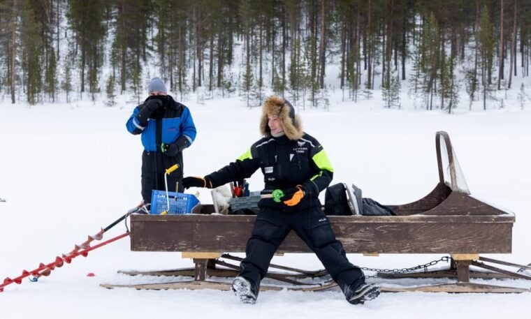 Saariselkä: Ice Fishing Safari by Snowmobile - Practical Details and Tips
