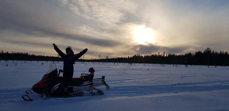 Saariselka: Snowmobile Safari on Tundra with BBQ - Saariselka: Snowmobile Safari on Tundra with BBQ — An Authentic Arctic Experience