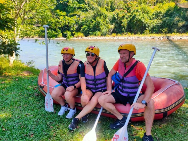 Sabah: Kiulu White Water Rafting (Level 1-2) with Lunch - Sabah: Kiulu White Water Rafting (Level 1-2) with Lunch — An Adventurous Day Out