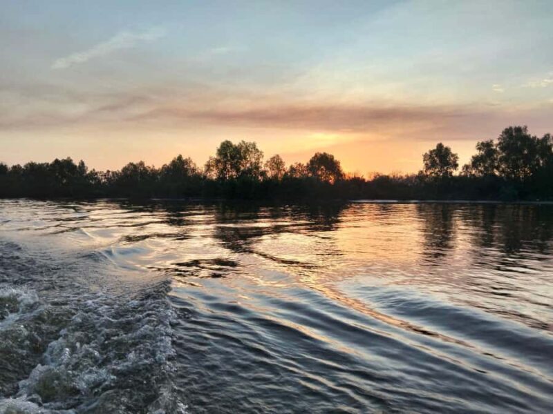 Sabah: Mari Mari Cultural Village + Weston Rivercruise - Sunset and Fireflies: A Magical Finish