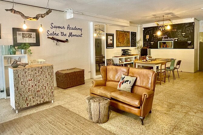 Sabre the Moment: Cava Sabrage Class in Barcelona - Discover the History of Champagne Sabrage