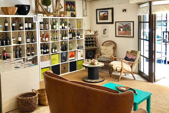 Sabre the Moment: Cava Sabrage Class in Barcelona - Toast the Occasion With Cava and Nibbles