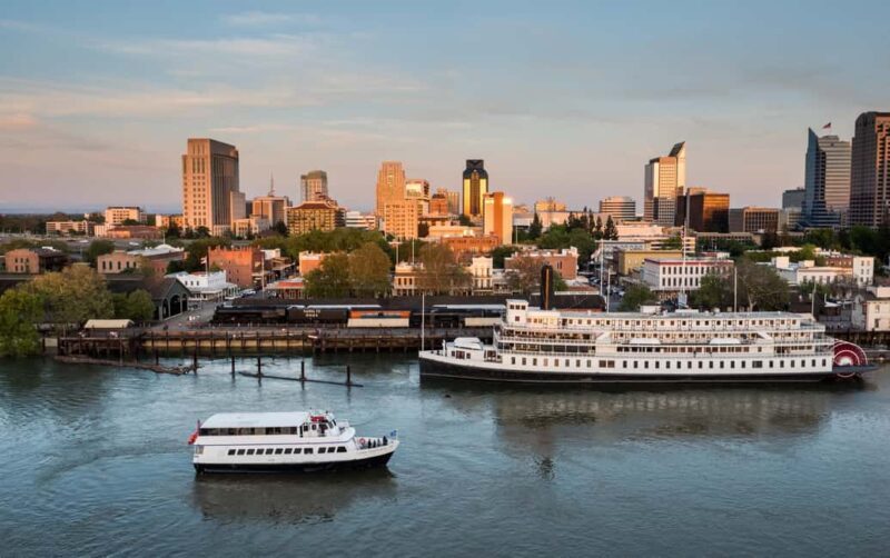 Sacramento: City Cruises Sights and Sips Cruise - The Breakdown: What Makes the Sacramento Sights and Sips Cruise Special  