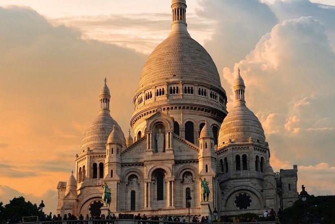 Sacred Heart and Montmartre With Private Guide - Overview and Highlights