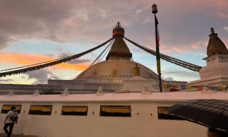 Sacred Kathmandu: Cremation Rites & Stupa Serenity - Pilgrims Kora & Market Surrounding Stupa