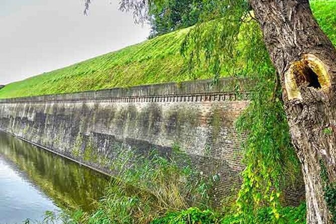 Sacred Sanctuaries: Omkareshwar & Asirgarh Fort Day Tour - The Sum Up