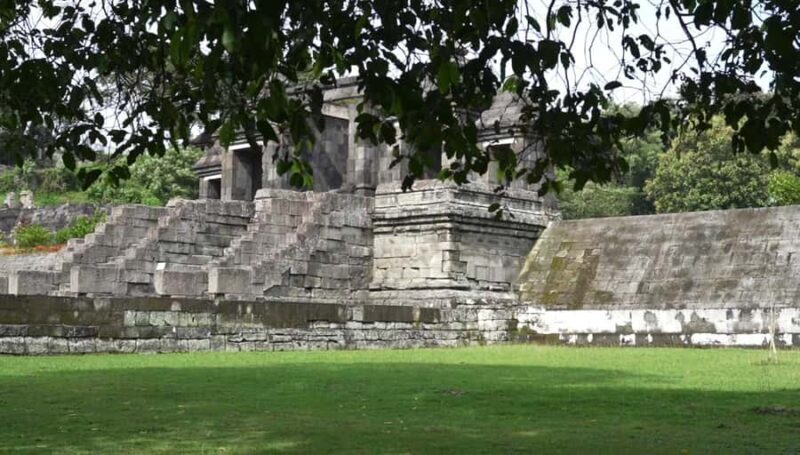 Sacred Stones & Dance: Borobudur, Ratu Boko, Ramayana - Practical Details and Tips