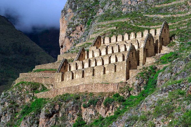 Sacred Valley and Machupicchu 02 Days and 01 Night - Itinerary Details