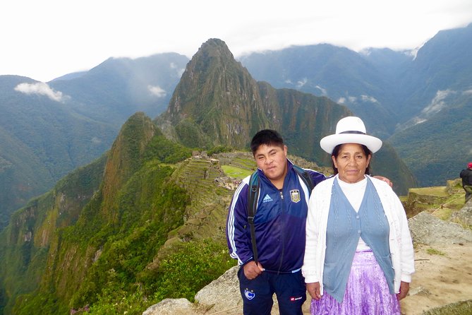 Sacred Valley, Machu Picchu 2-Day Tour With Hotel From Cusco - Tour Overview and Details