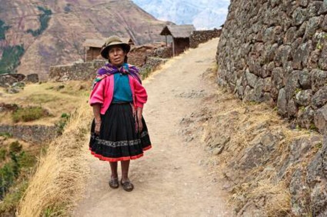 Sacred Valley of the Incas Day Trip From Cusco - Highlights of Pisac Archaeological Complex
