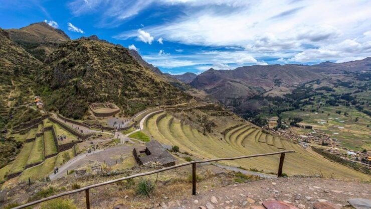 Sacred Valley Tour Pisac Ollantaytambo and Chinchero - Booking Details