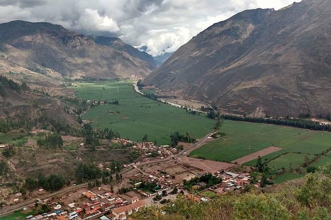 Sacred Valley With Moray & Salt Mines I Full Day Tour - Exploring the Fascinating Moray Ruins