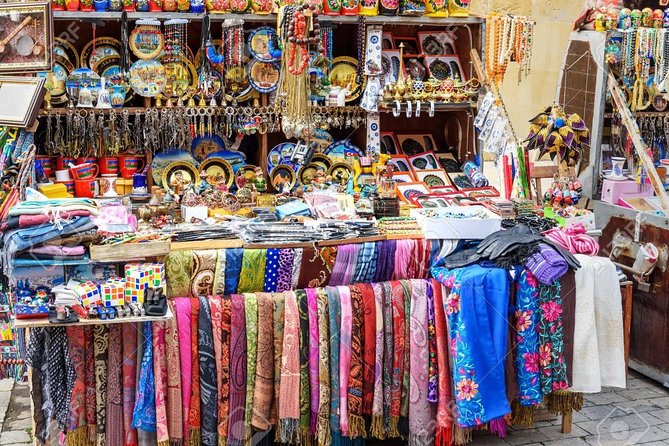 Sadarak-Bina Shopping Tour - Additional Information