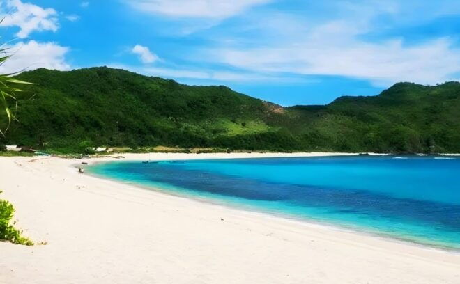 Sade Village, Kuta Lombok & South Coasts Tour - Kuta Lombok & South Coasts