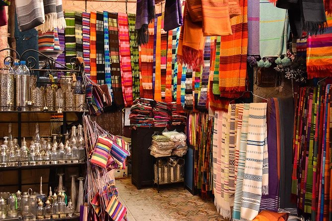 Safe Shopping Trip for High Quality Souvenirs - Good To Know