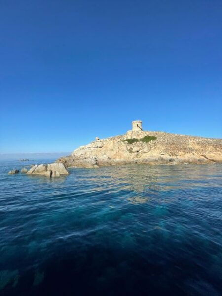 Sagone/Cargèse: Calanques De Piana Capo in Rosso Semi-Rigid - The Sum Up