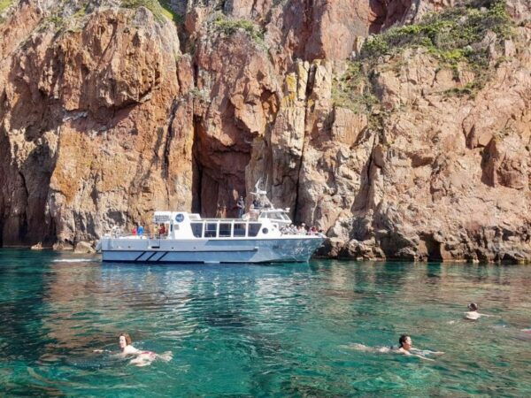 Sagone/Cargèse: Piana Creeks Capo Rosso Swimming - Background