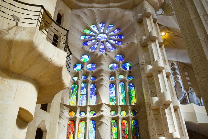 Sagrada Familia and Park Guell Family Private Tour - Price and Booking Details
