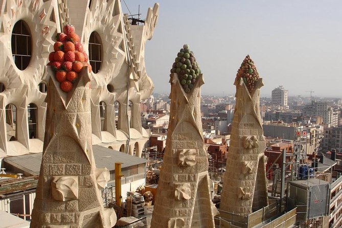Sagrada Familia and Park Guell Family Private Tour - Directions