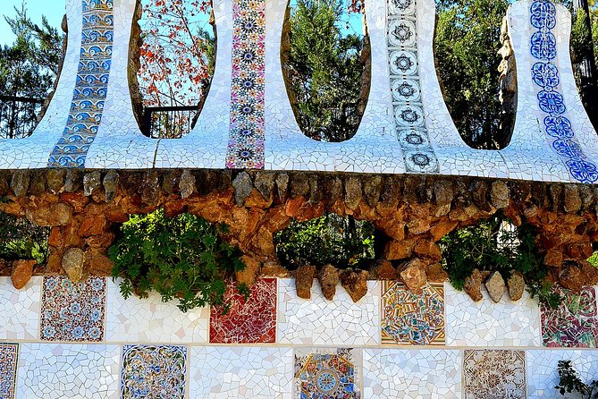 Sagrada Familia and Park Guell Family Private Tour - Common Questions