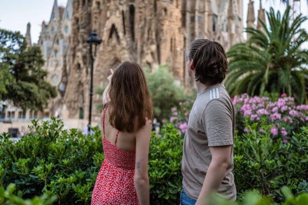 Sagrada Familia Cinematic Photoshoot - Frequently Asked Questions