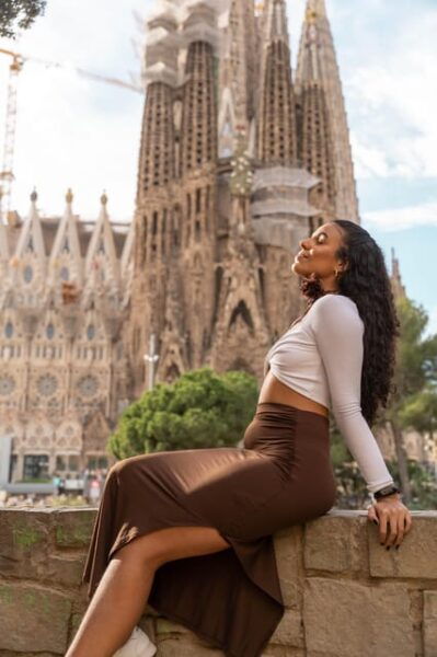 Sagrada Familia: Digital and Printed Photos - Capturing Unforgettable Moments