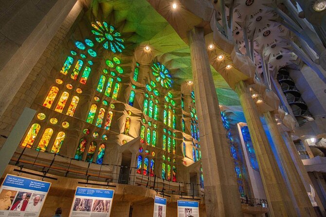 Sagrada Familia: Fast Track & Tower Access With Pick and Drop off - Tour Options and Duration