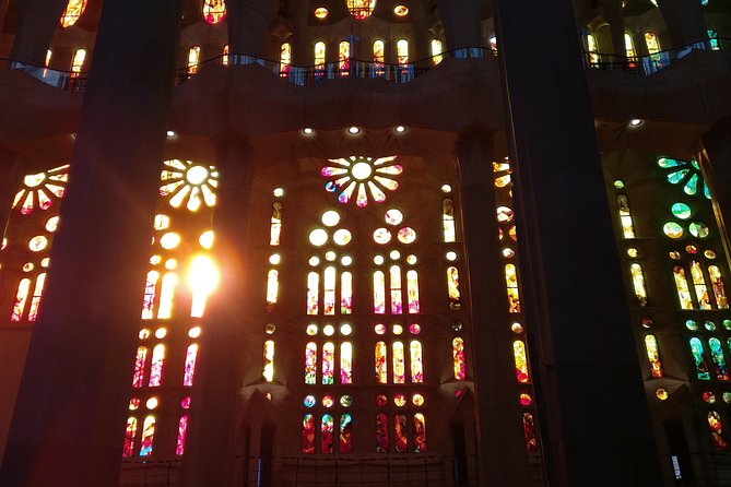 Sagrada Familia Guided Tour With Towers Access - Traveler Photos and Visual Representation