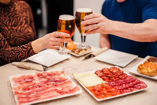 Sagrada Familia Iberian Ham Tasting Experience With Cava - Reviews