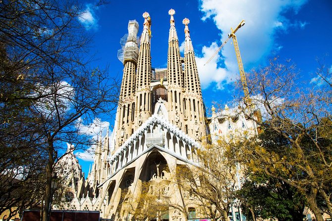 Sagrada Familia Private Guided Tour With Skip the Line Tickets - Reviews and Overall Experience