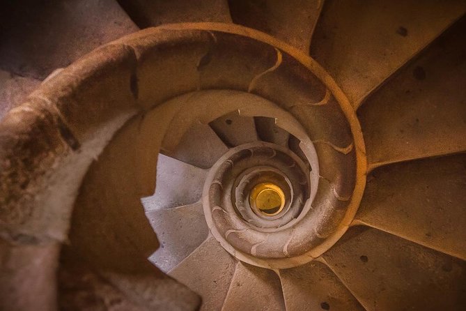 Sagrada Familia Private Tour With Skip-The-Line Ticket - Directions
