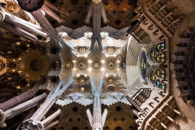 Sagrada Familia: Skip the Line Guided Tour - Cancellation Policy