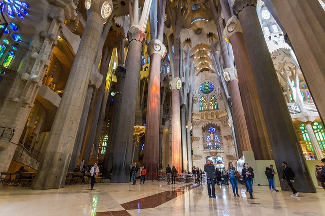Sagrada Familia Small Group Tour With Optional Tower Access - Reviews and Traveler Tips